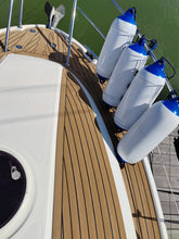 Load image into Gallery viewer, Bavaria 27 Sport. powerboats pvc synthetic teak deck services
